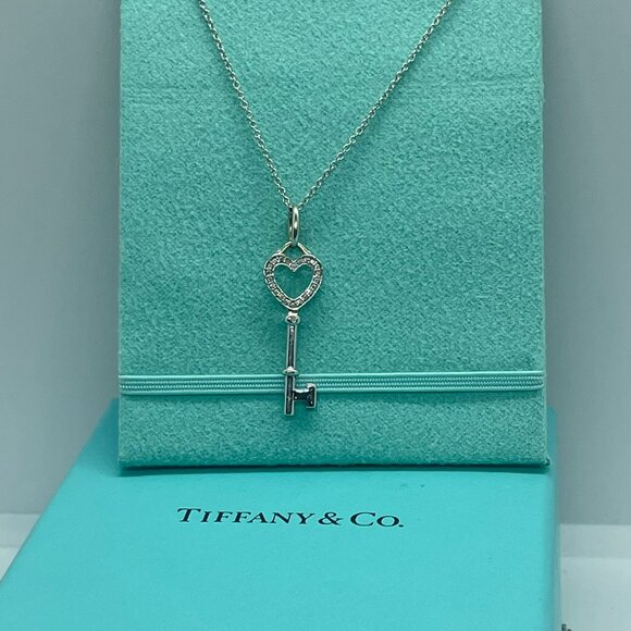 Tiffany & Co Diamond 18K White Gold Heart Key Pendant 18" Chain Necklace in Box - Picture 15 of 16